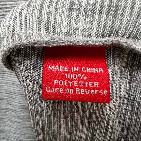 Ohio State University Long Sleeve Hooded Top Size Medium - Picture 3 of 4